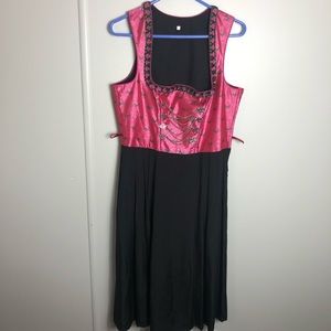 Traditional Drindl Dress by Deutsches Design SZ 6